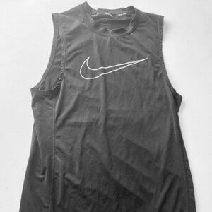 Nike Pro Dri Fit Sleeveless Shirt